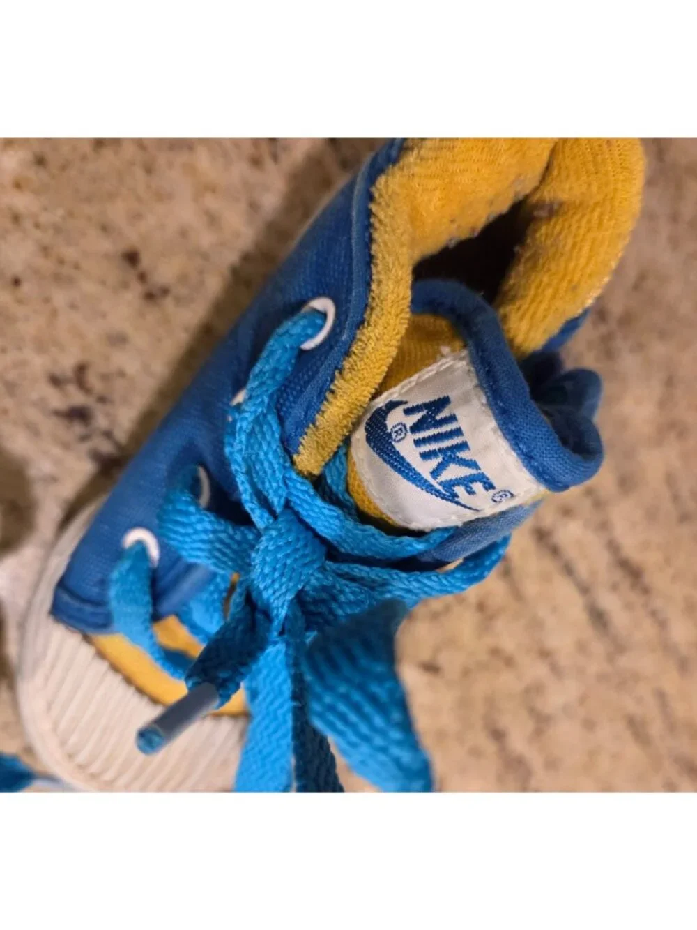 Nike VTG Toddler Size 5.5 Sneakers Shoe Blue Yellow Terry Cloth Strap Tie